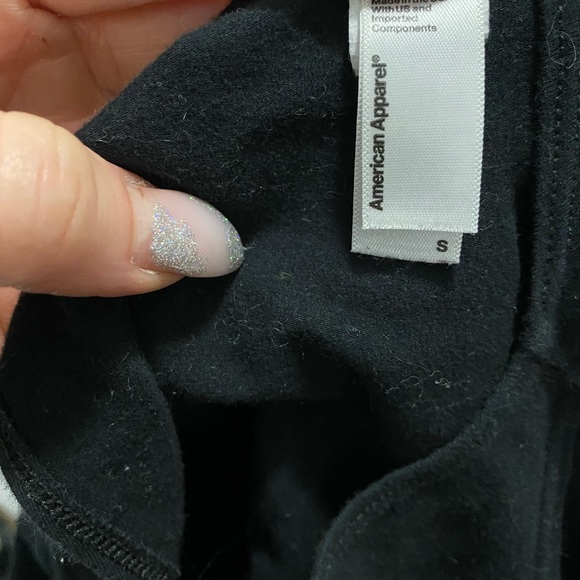 American apparel black crop top - Picture 2 of 2